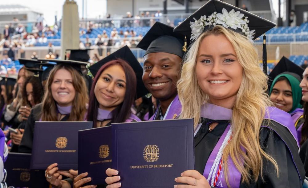 học bổng University of Bridgeport 5
